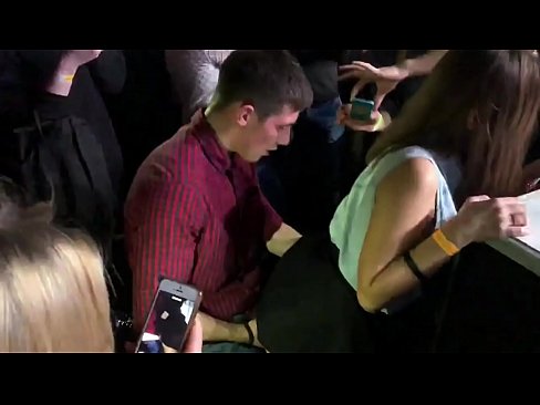 ❤️ Prawdziwy seks w rosyjskim klubie nocnym. 18-letnia rosyjska dziewczyna w odbycie i pochwie fucked w klubie nocnym ❤ Fucking video at pl.xxxdesichudai.ru ️❤